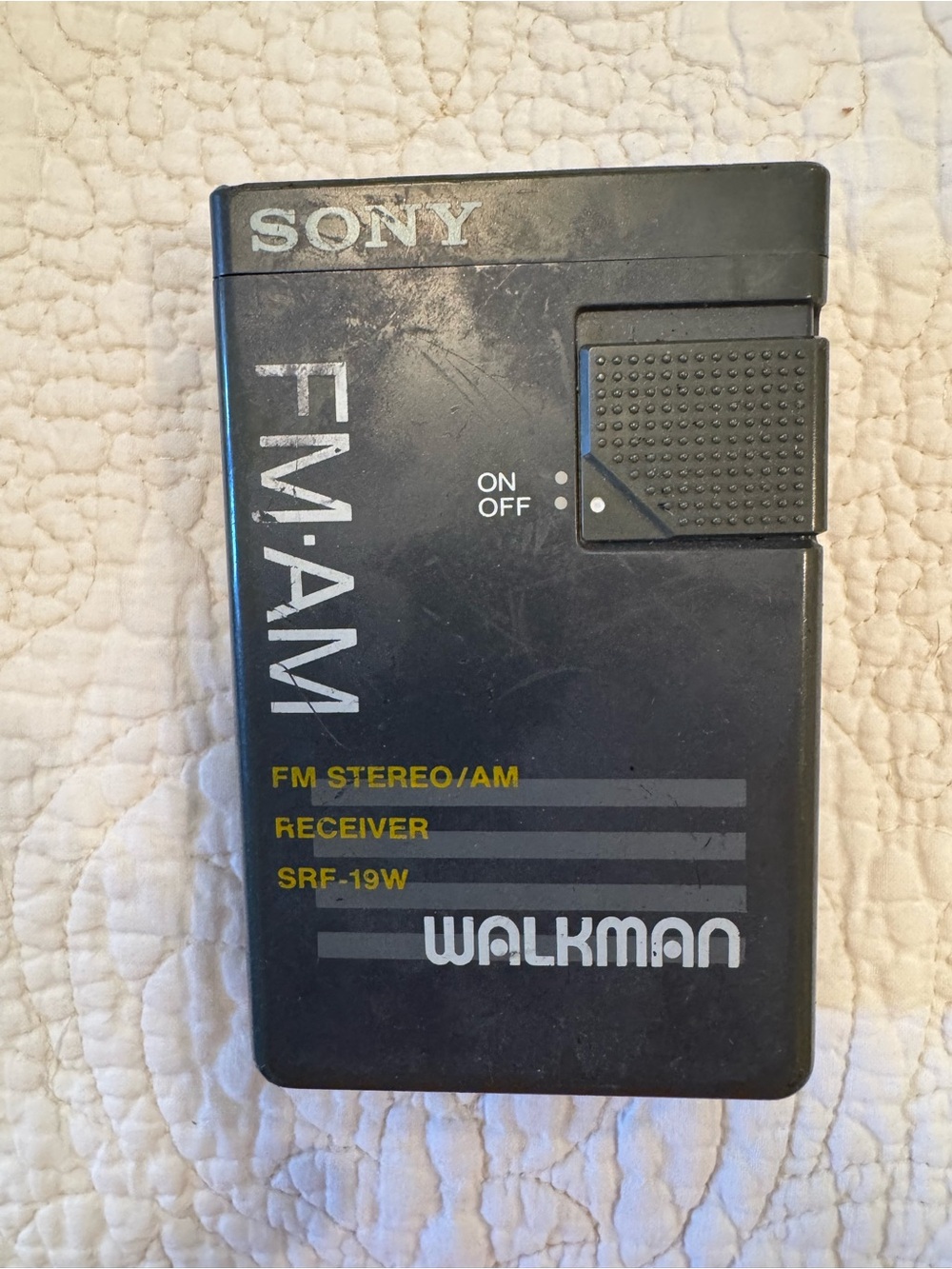 Vintage Sony Black FM/AM Walkman Receiver Portable Radio